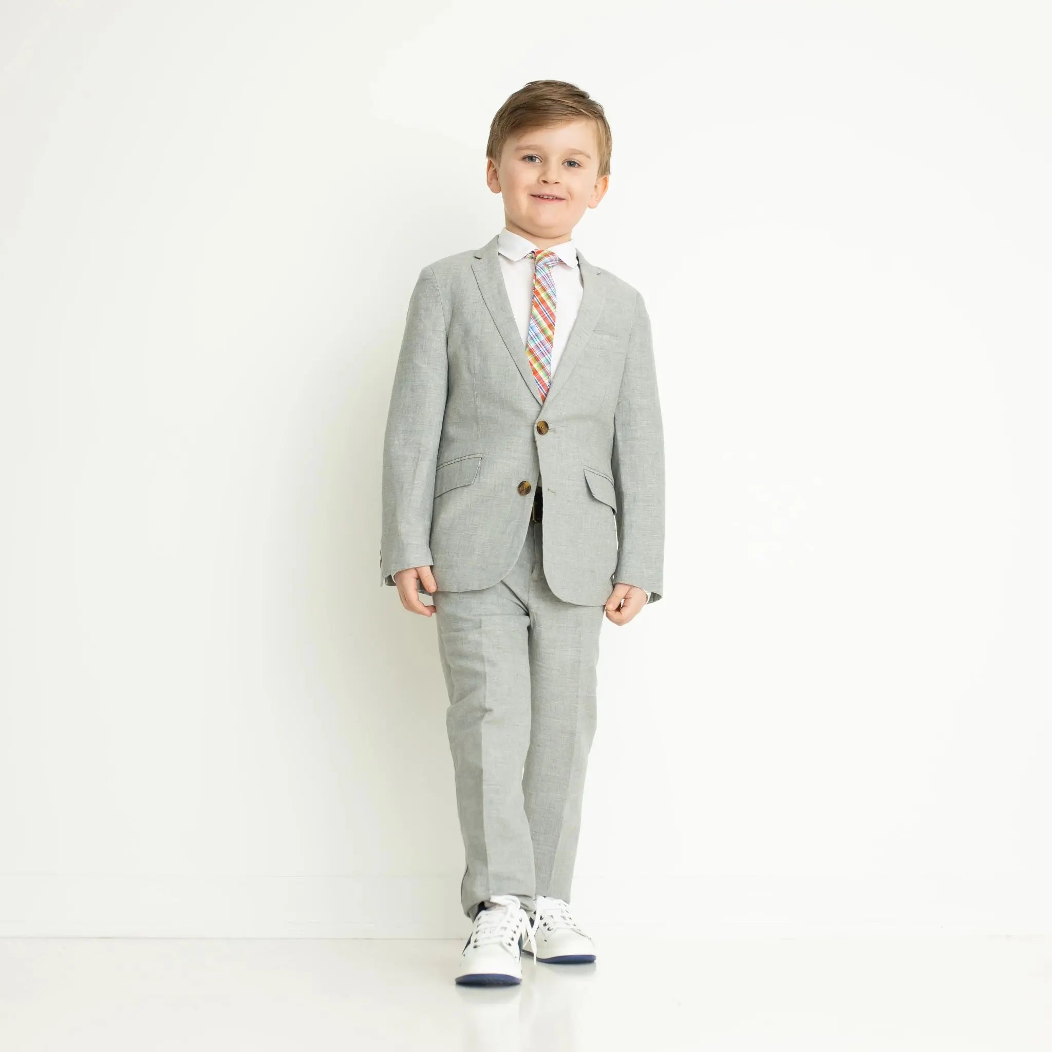 2 pieces lightgraylinen suit