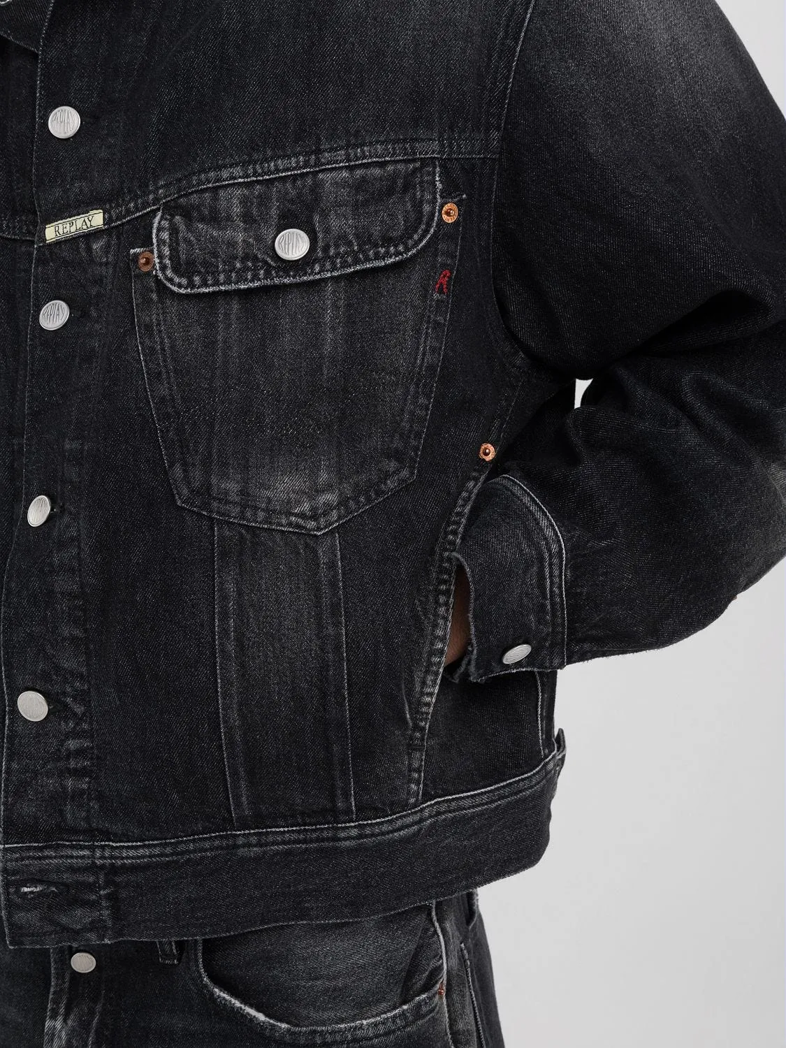 9ZERO1 BLACK DENIM JACKET