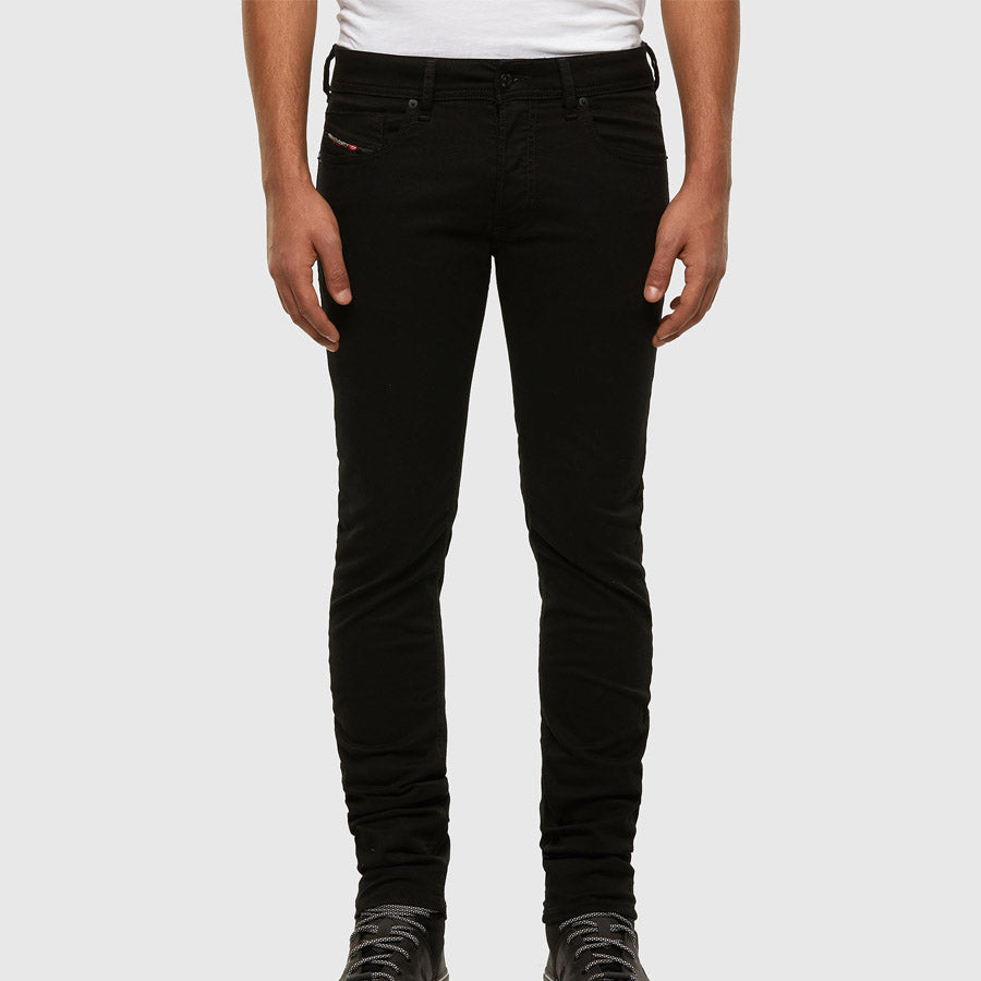 Diesel - Sleenker-X 069EI Skinny Jeans in Black