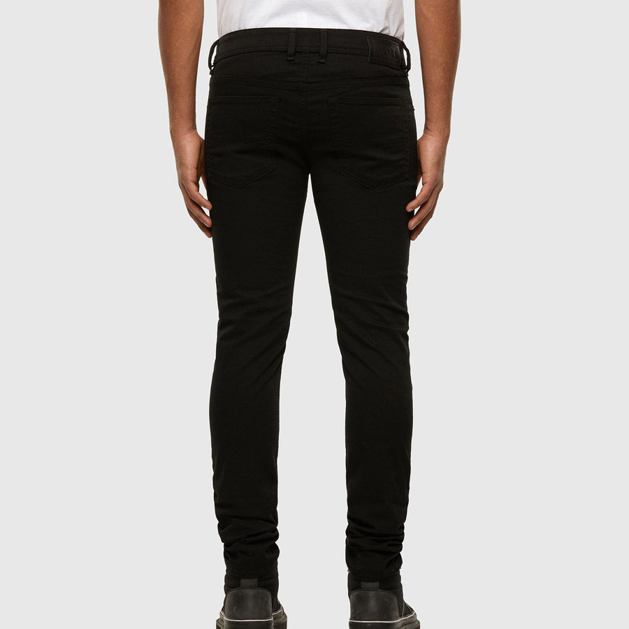 Diesel - Sleenker-X 069EI Skinny Jeans in Black