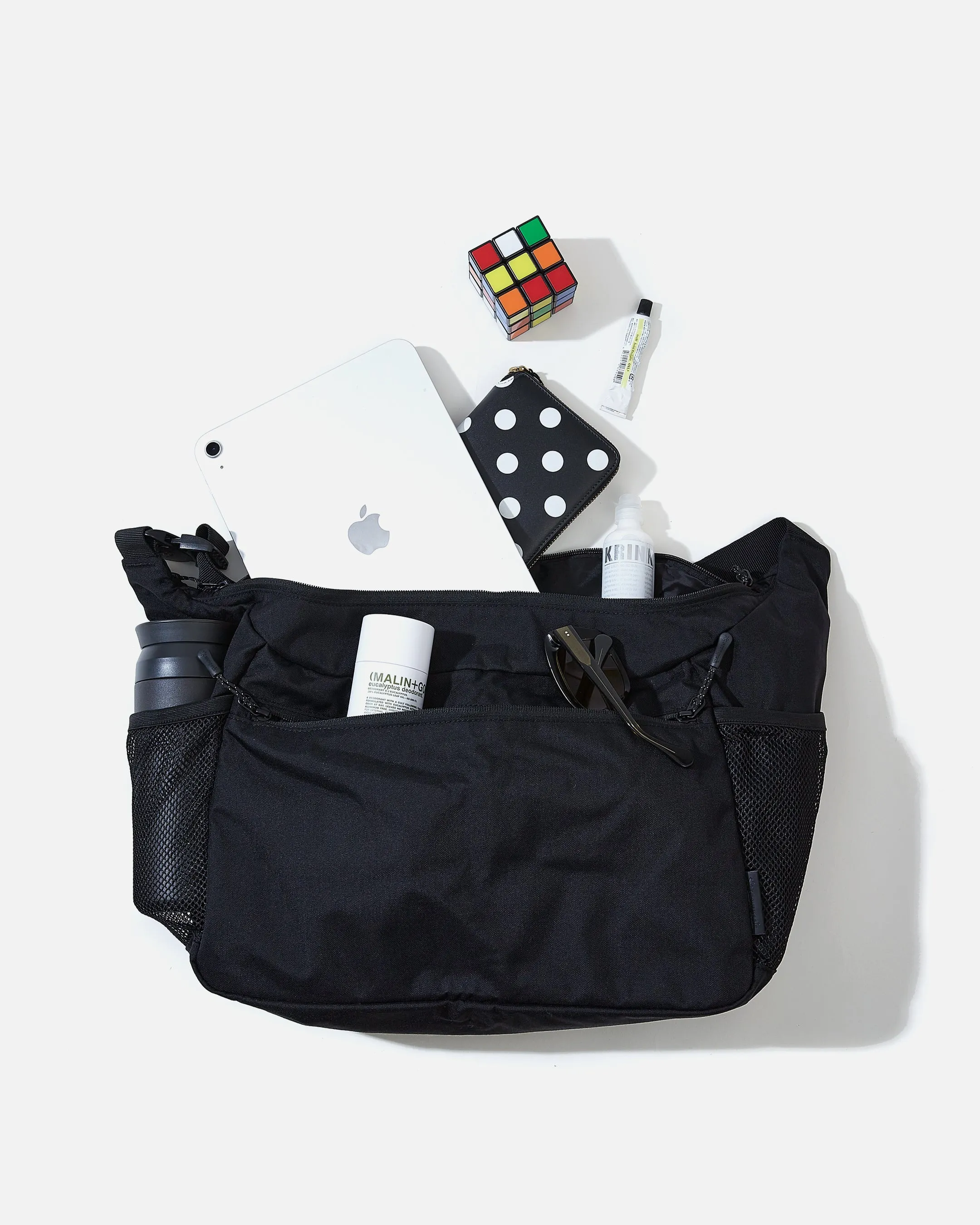 Everyday Middle Shoulder Bag - Black