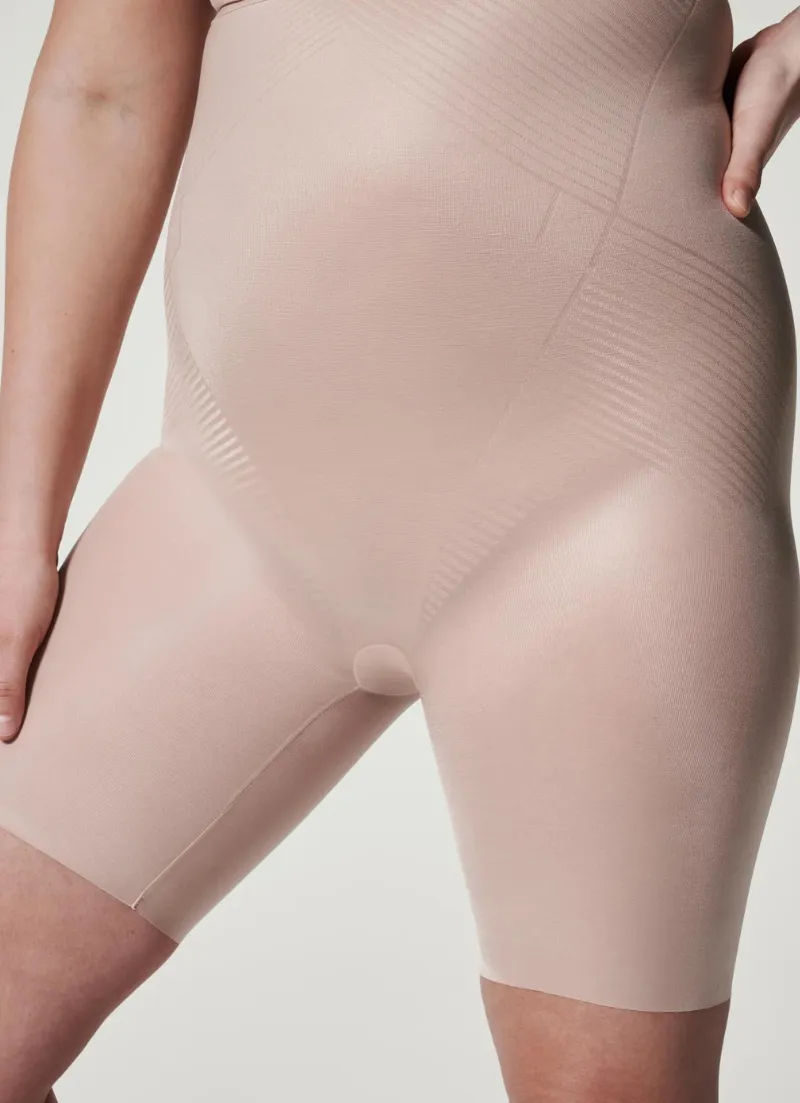 Invisible Shaping High-Waisted Mid-Thigh Short