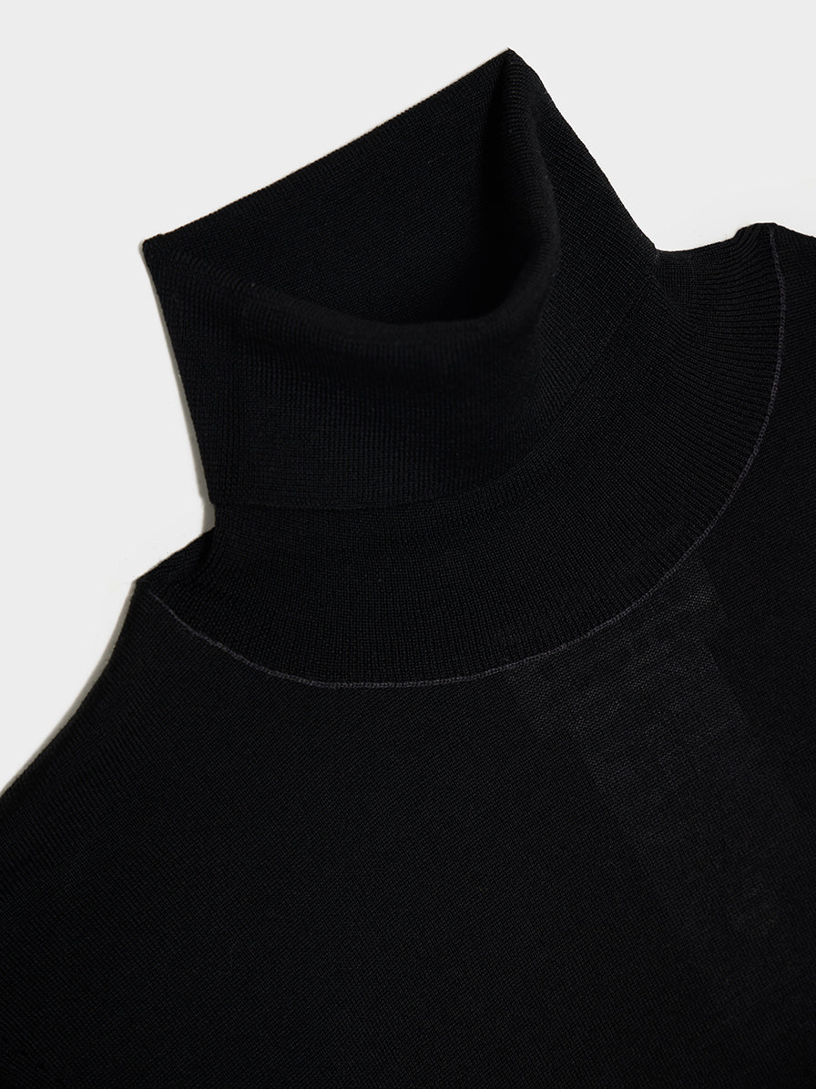 Turtle Neck Sweater, Black