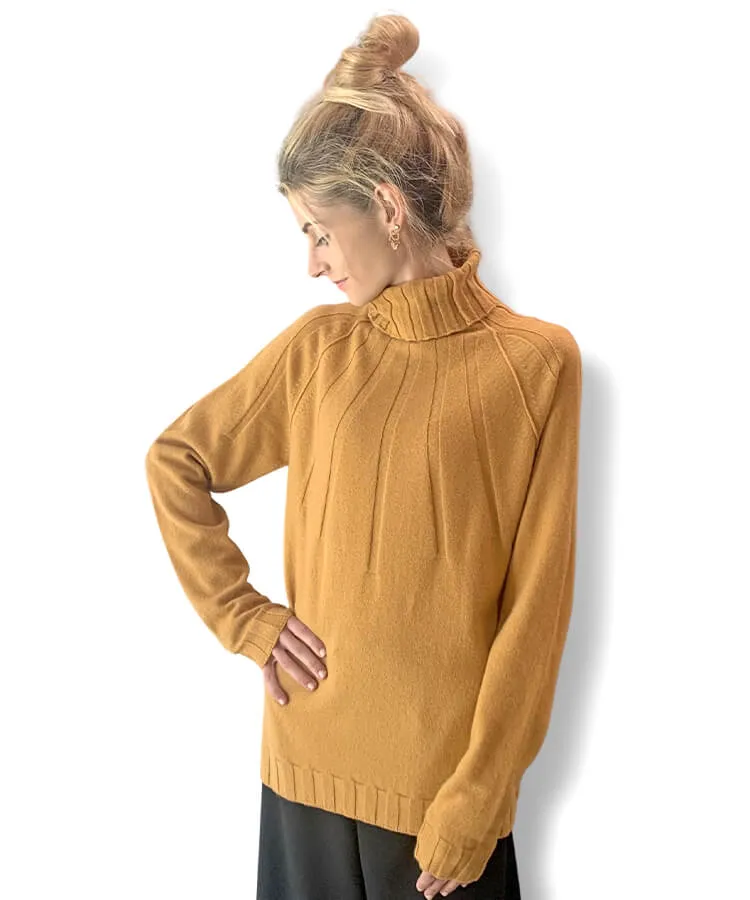 Women’s sweater reverse